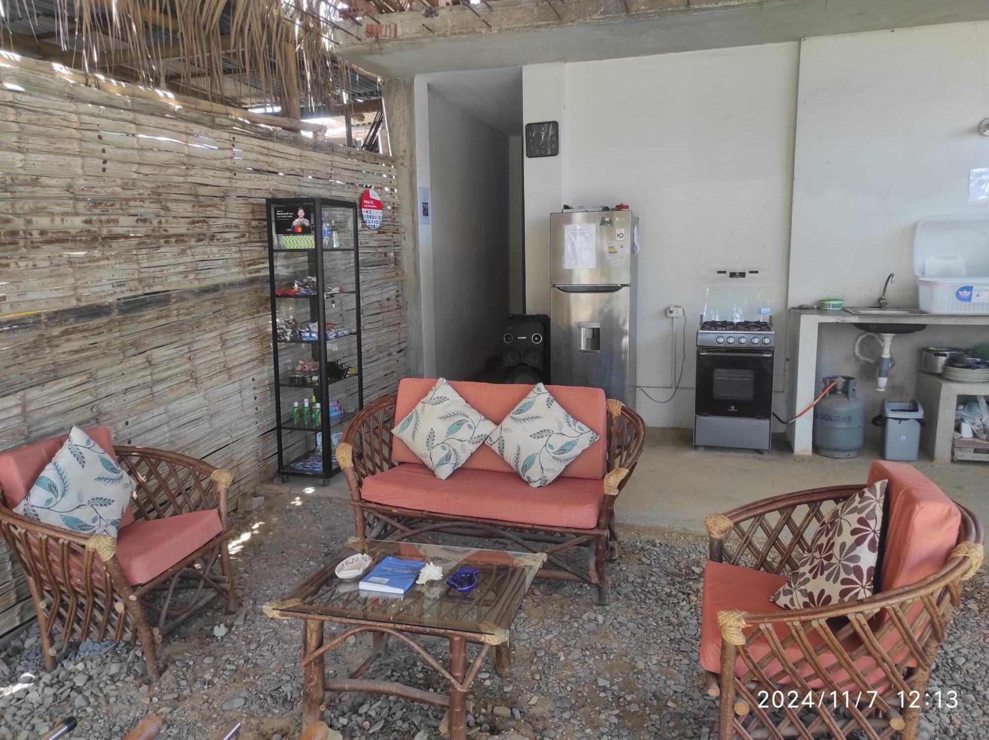 La Casa De Joan Apartment Mancora Luaran gambar